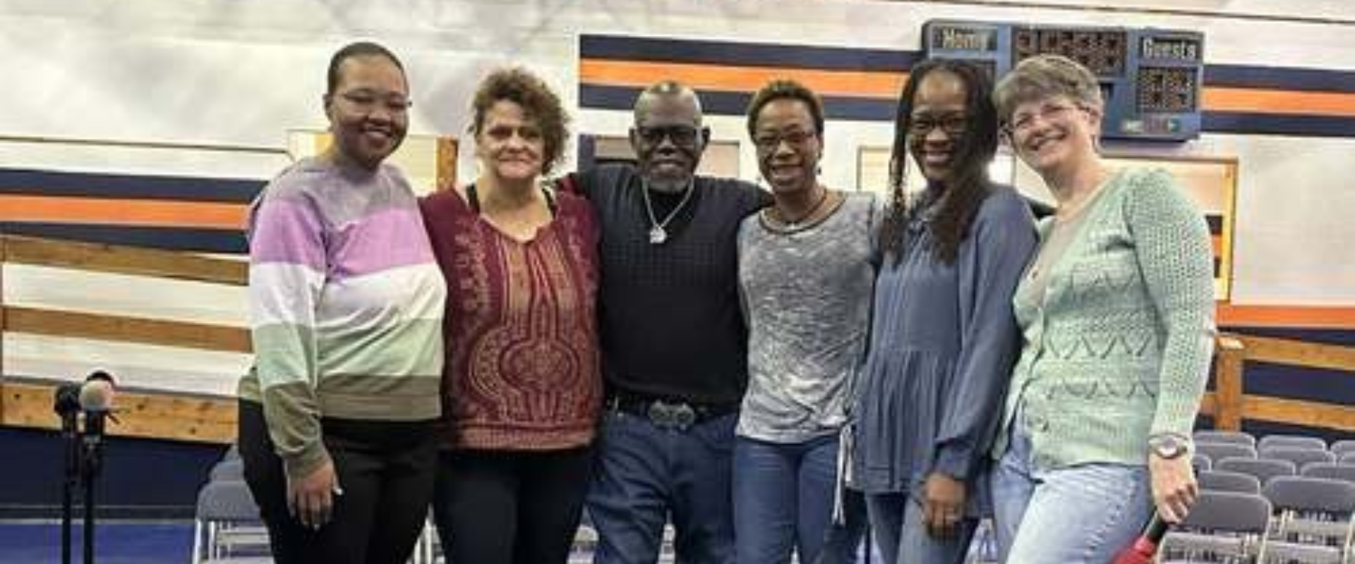 Lawndale Community Church
Transforming Communities, Relieving Suffering, Multiplying Churches & Disciples
